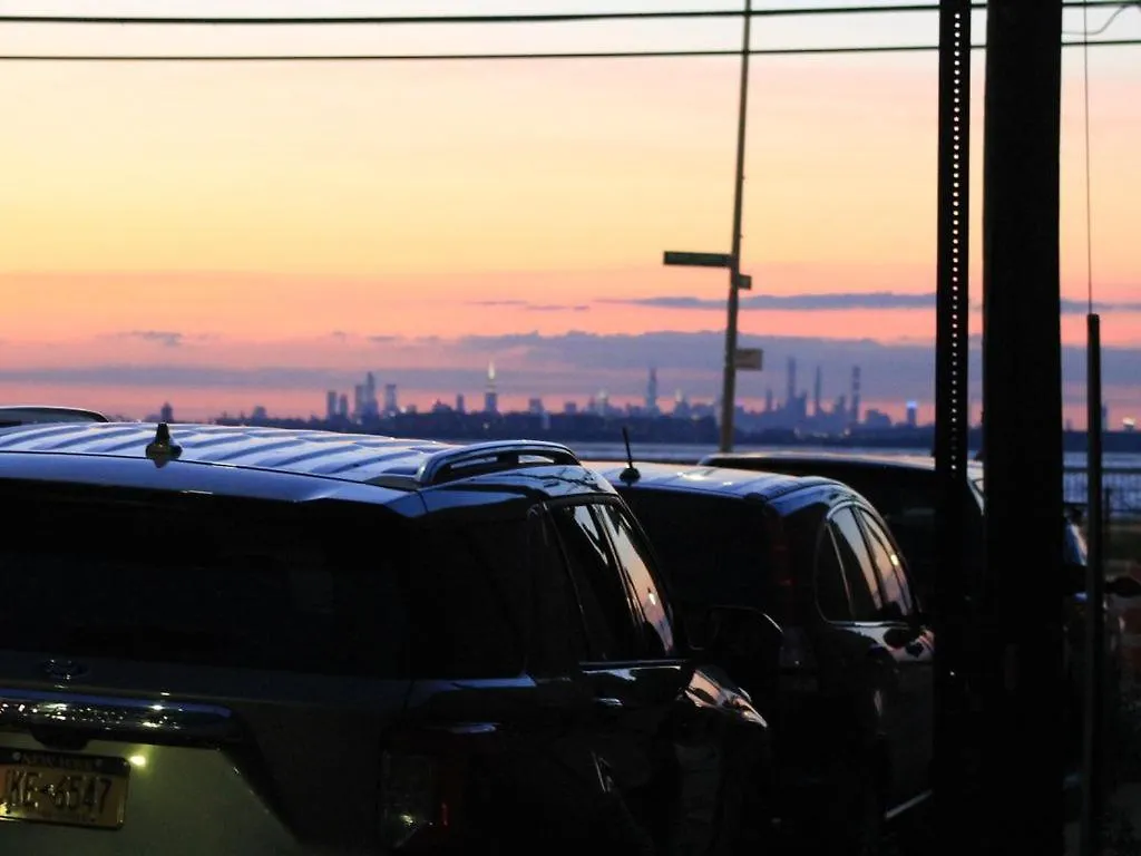 60S Surf Camper With Nyc Skyline View In Rockaway Beach New York 0*,  USA